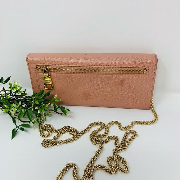 Prada Wallet - Picture 3 of 15